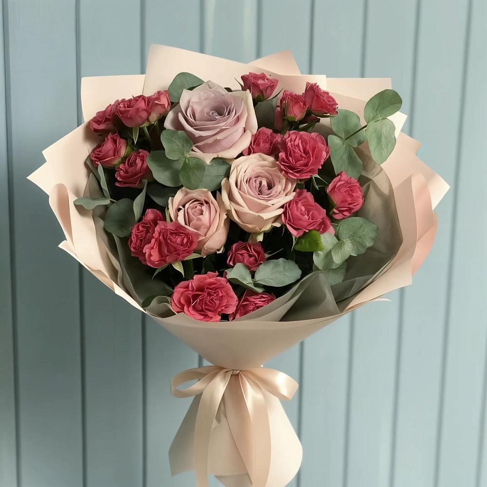 Букет цветов из: Гвоздики и Розы в Наро-Фоминске