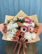 Букет цветов из:  Розы, Герберы и Хризантемы в Наро-Фоминске