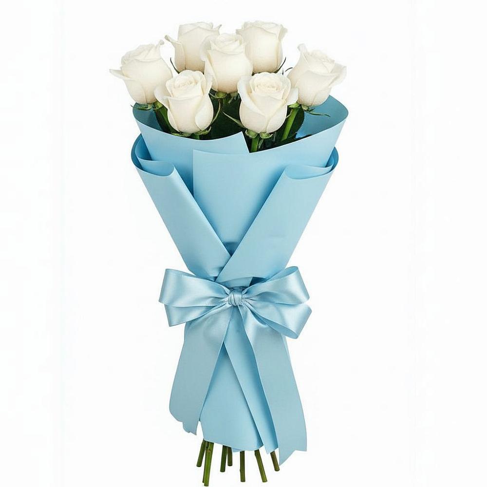 Букет 7 белых роз Проуд в Наро-Фоминске