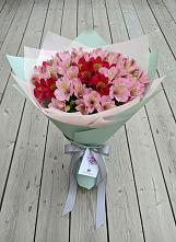 Букет цветов из:  Альстромерии в Наро-Фоминске