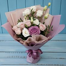 Букет цветов из:  Розы и Лизиантусы в Наро-Фоминске