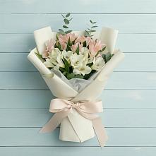 Букет цветов из:  Альстромерии в Наро-Фоминске