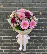 Букет цветов из:  Герберы и Хризантемы в Наро-Фоминске